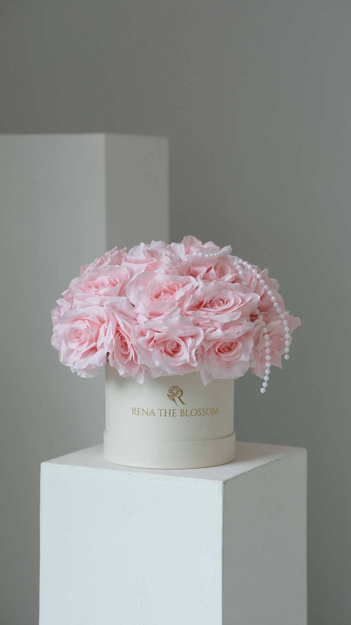 30 Artificial Rose Box