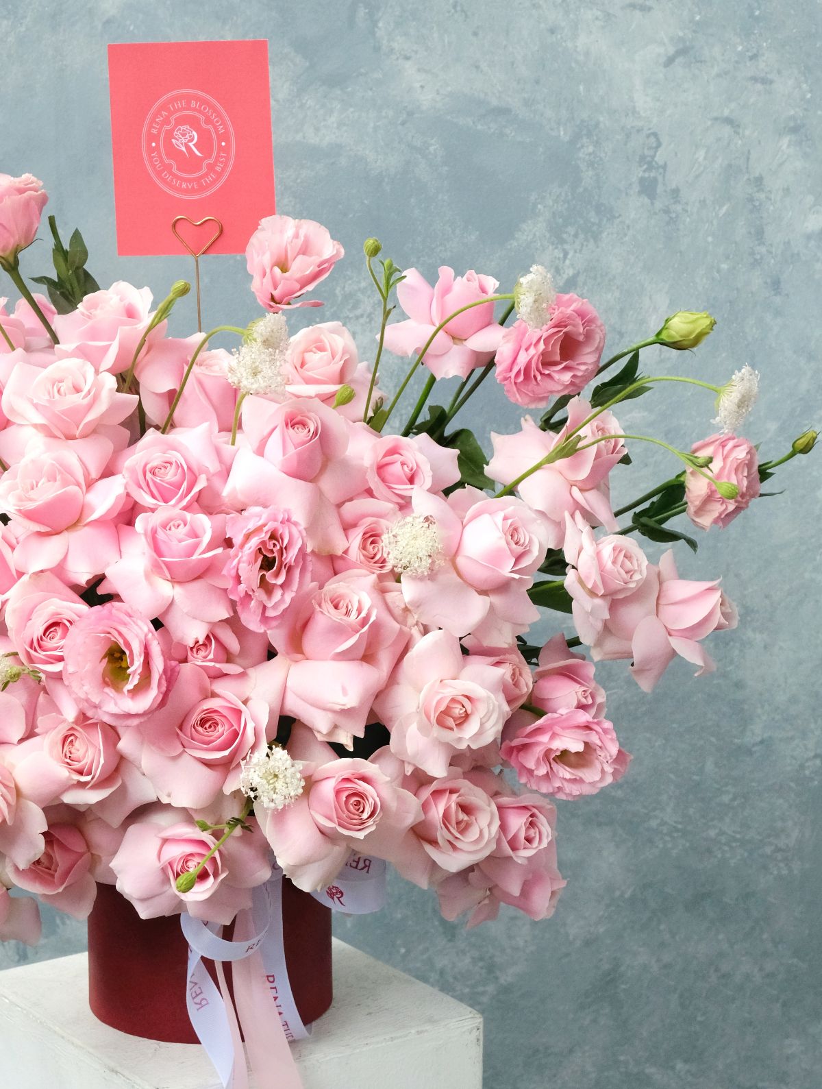 Sunhwa Vase Roses - Thumbnail 2 - korean